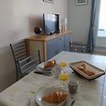 Restaure A 50 M De La Saint-Hilaire-de-Riez
