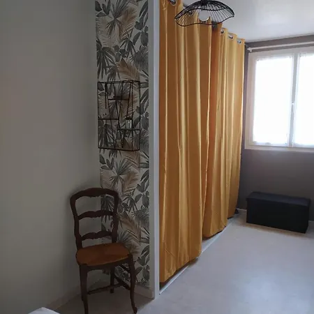 Appartement Restaure A 50 M De La